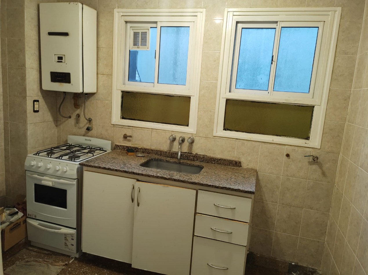 DEPARTAMENTO 2 AMBIENTES. APTO PROFESIONAL