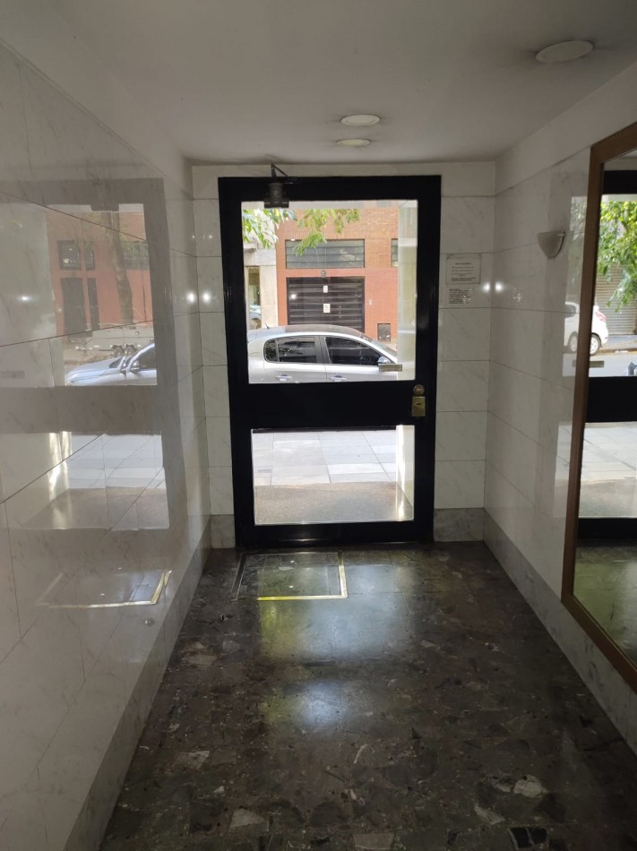 DEPARTAMENTO 2 AMBIENTES. APTO PROFESIONAL