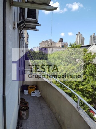 VENTA 3 AMBIENTES. CON BALCON. ZONA DE UNIVERSIDADES