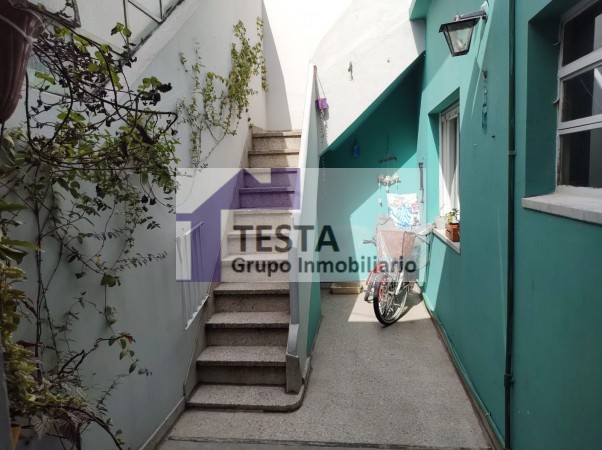VENTA-PERMUTA PH TIPO CASA DE 3 AMB CON BALCON, TERRAZA, PATIO Y PARRILLA. 