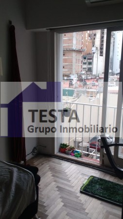Excelente ubicacion. 2 amb. muy luminoso y amplio