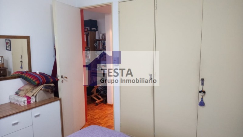 UN HOGAR IDEAL. AMPLIO. MUY LUMINOSO. COCINA COMEDOR CON LAVADERO. BALCON. BAULERA. PARQUE. SEGURIDAD. HERMOSO ENTORNO DE TRANQUILIDAD Y CONTACTO CON LA NATURALEZA. (Se percibe la calidez de Hogar)