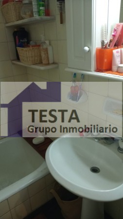UN HOGAR IDEAL. AMPLIO. MUY LUMINOSO. COCINA COMEDOR CON LAVADERO. BALCON. BAULERA. PARQUE. SEGURIDAD. HERMOSO ENTORNO DE TRANQUILIDAD Y CONTACTO CON LA NATURALEZA. (Se percibe la calidez de Hogar)