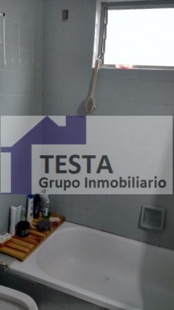 Excelente ubicacion. 2 amb. muy luminoso y amplio