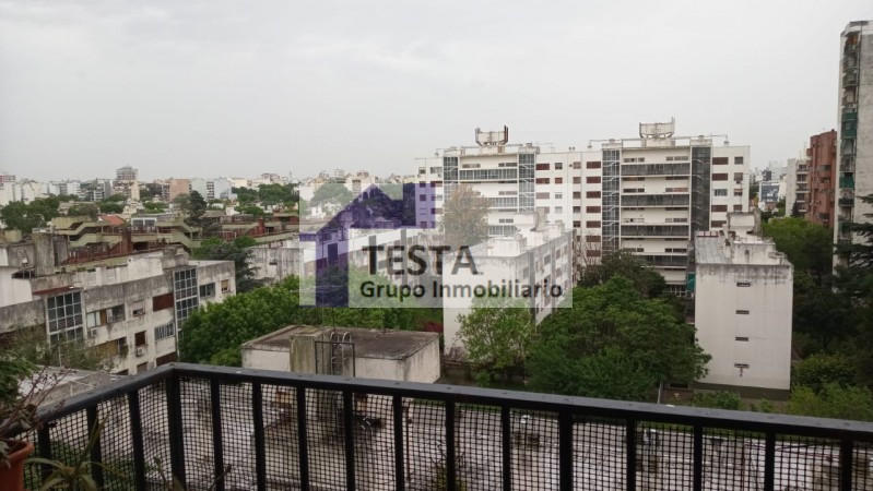 UN HOGAR IDEAL. AMPLIO. MUY LUMINOSO. COCINA COMEDOR CON LAVADERO. BALCON. BAULERA. PARQUE. SEGURIDAD. HERMOSO ENTORNO DE TRANQUILIDAD Y CONTACTO CON LA NATURALEZA. (Se percibe la calidez de Hogar)