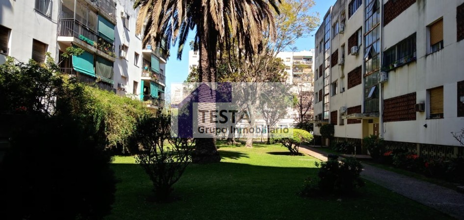 UN HOGAR IDEAL. AMPLIO. MUY LUMINOSO. COCINA COMEDOR CON LAVADERO. BALCON. BAULERA. PARQUE. SEGURIDAD. HERMOSO ENTORNO DE TRANQUILIDAD Y CONTACTO CON LA NATURALEZA. (Se percibe la calidez de Hogar)